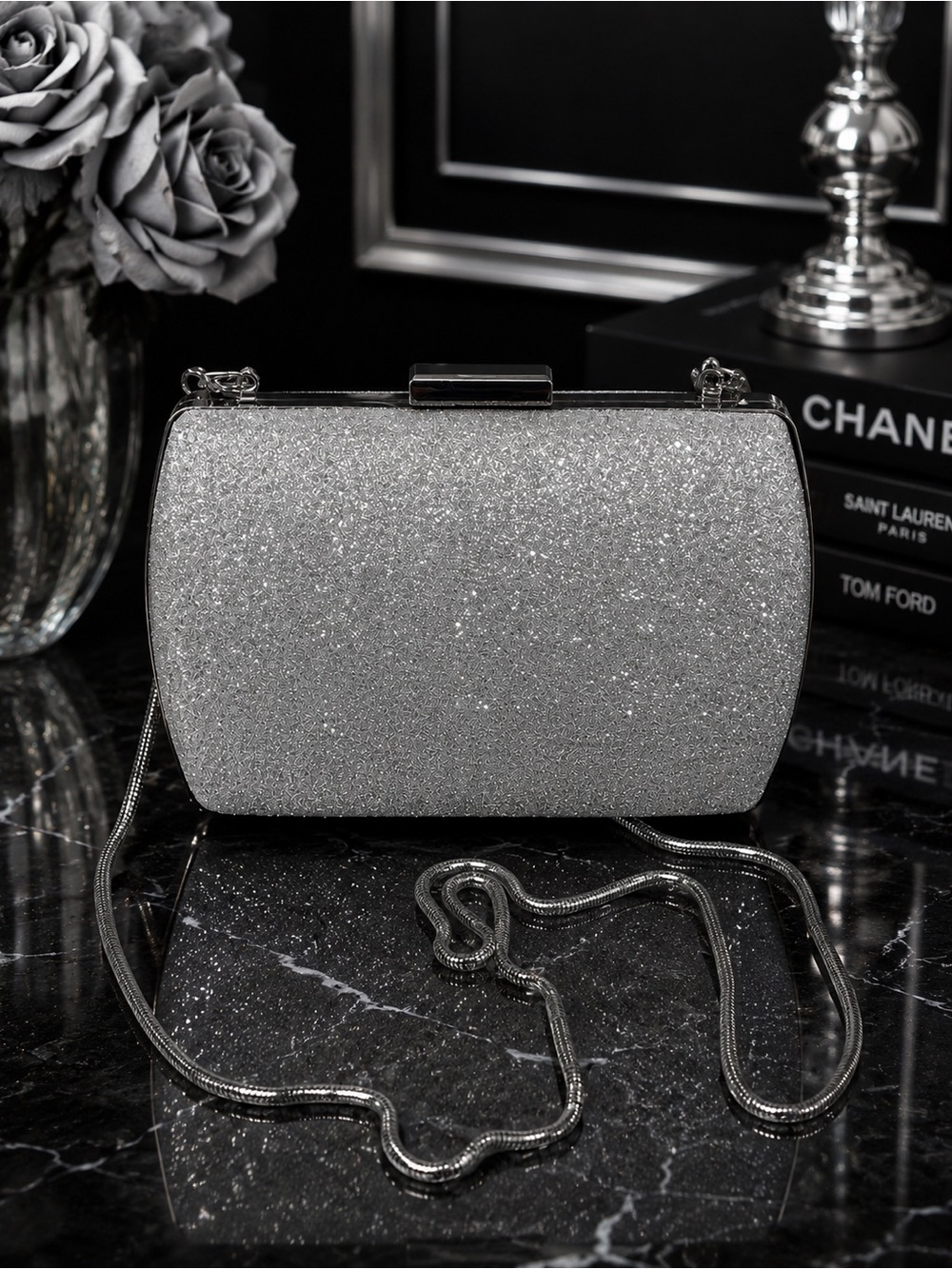 ✨ Silver Glitter Hardcase Evening Clutch with Chain Strap ✨ EUC